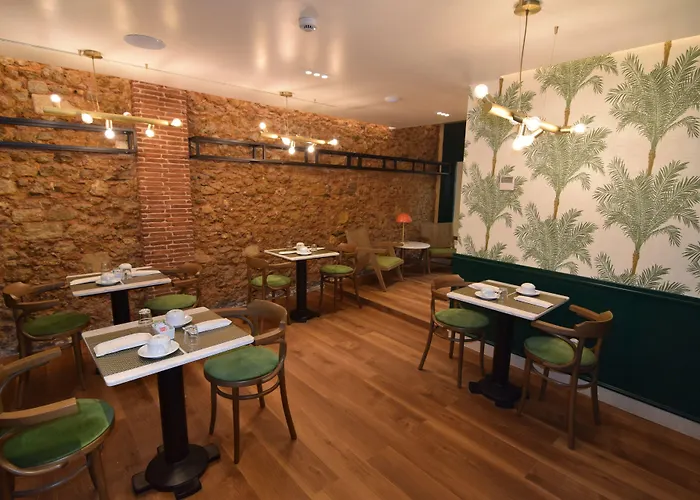 Florescente Hotel 3*