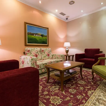 فندق Florescente 3*