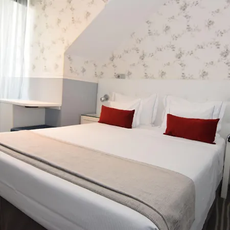 Hotel Florescente 3*