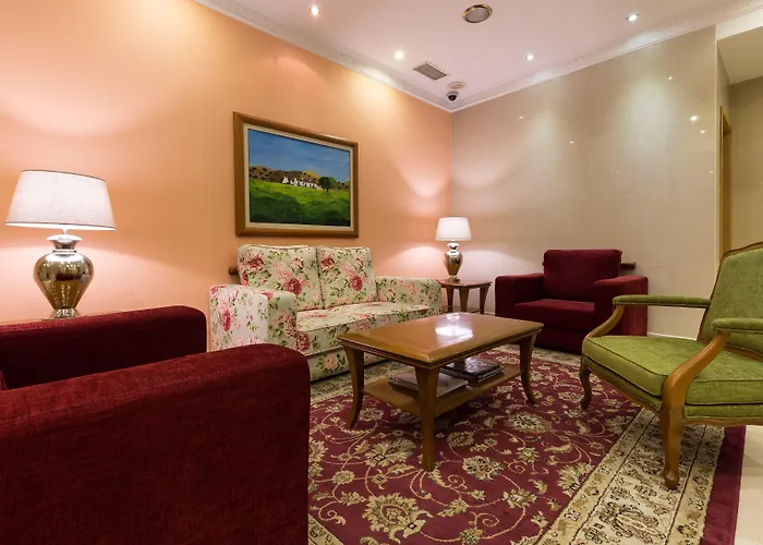 מלון Florescente 3*