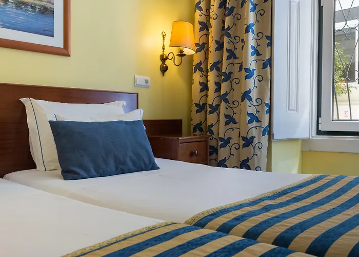 Florescente 3* Lizbona